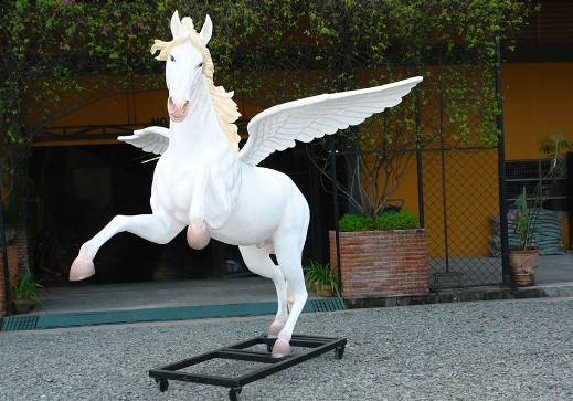 pegasus sculpture